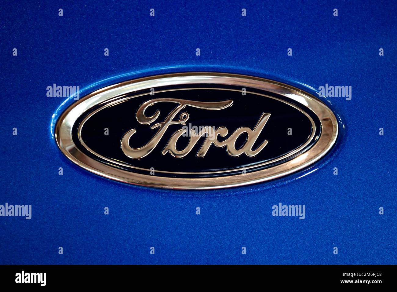 Ford logo ford logo hi-res stock photography and images - Page 19