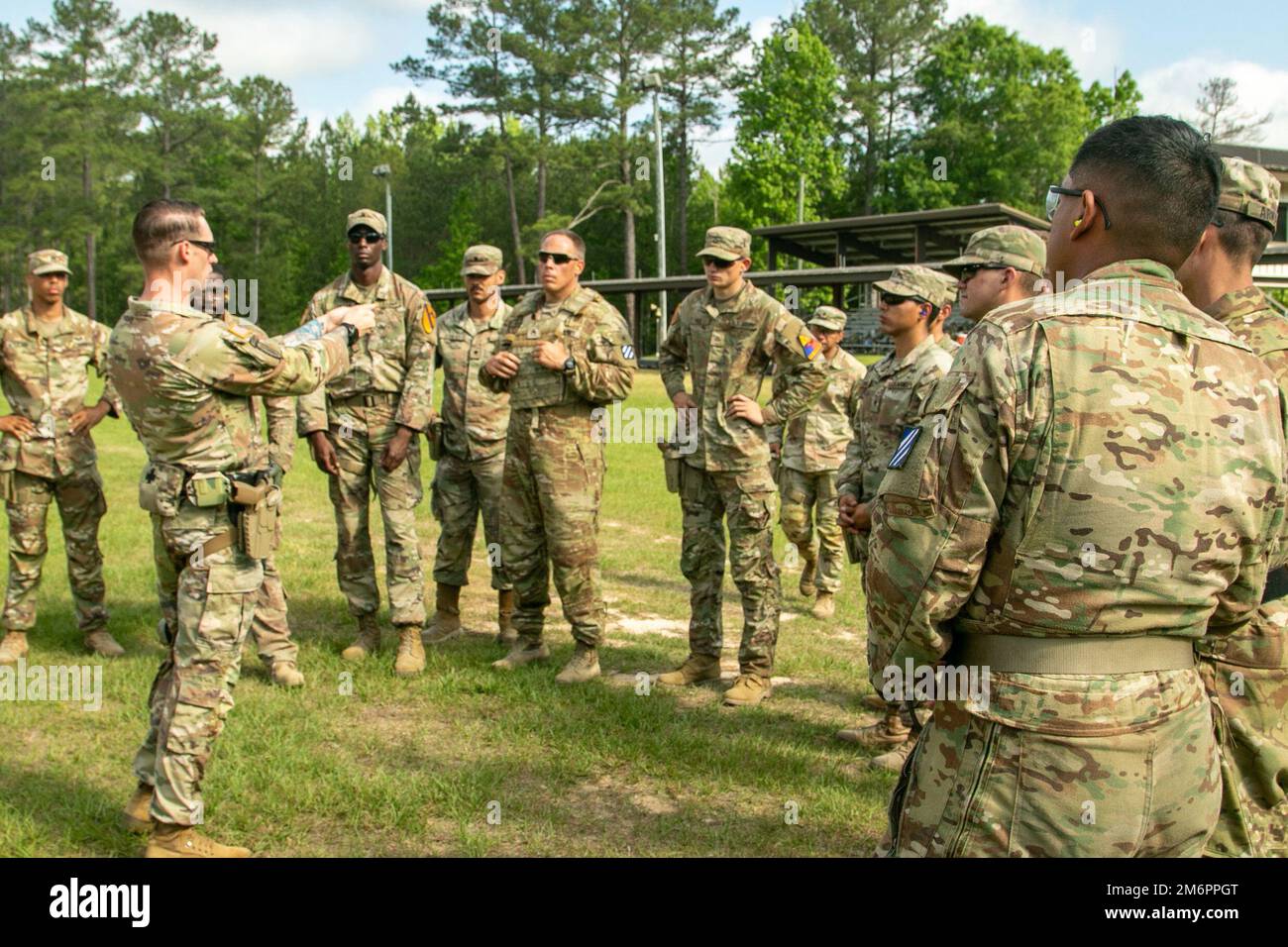 U.S. Army Soldiers assigned to 3rd Battalion, 67th Armor Regiment, 2nd ...