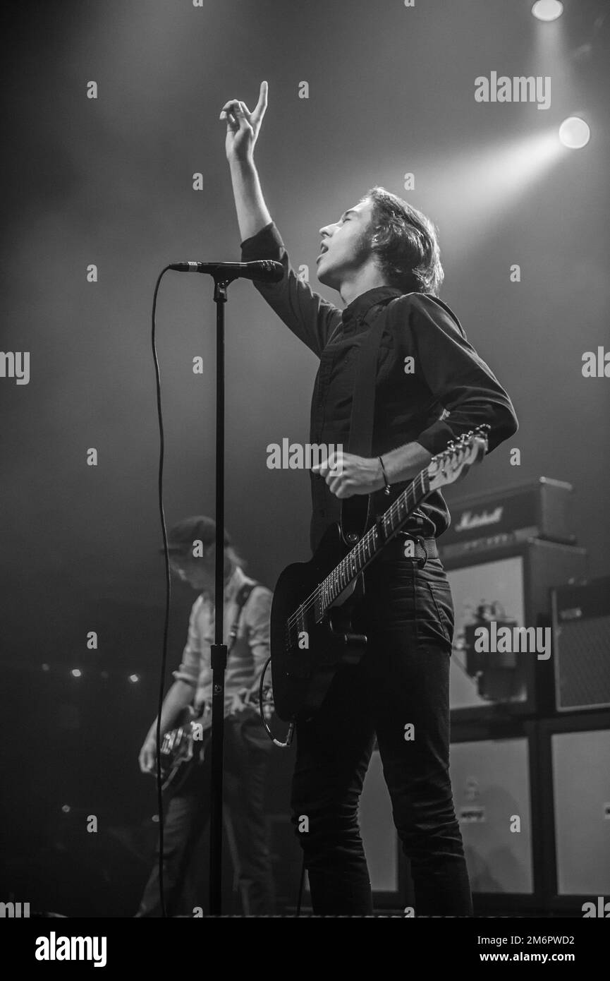 Catfish and the Bottlemen in concert at Terminal 5 in New York Stock Photo Alamy