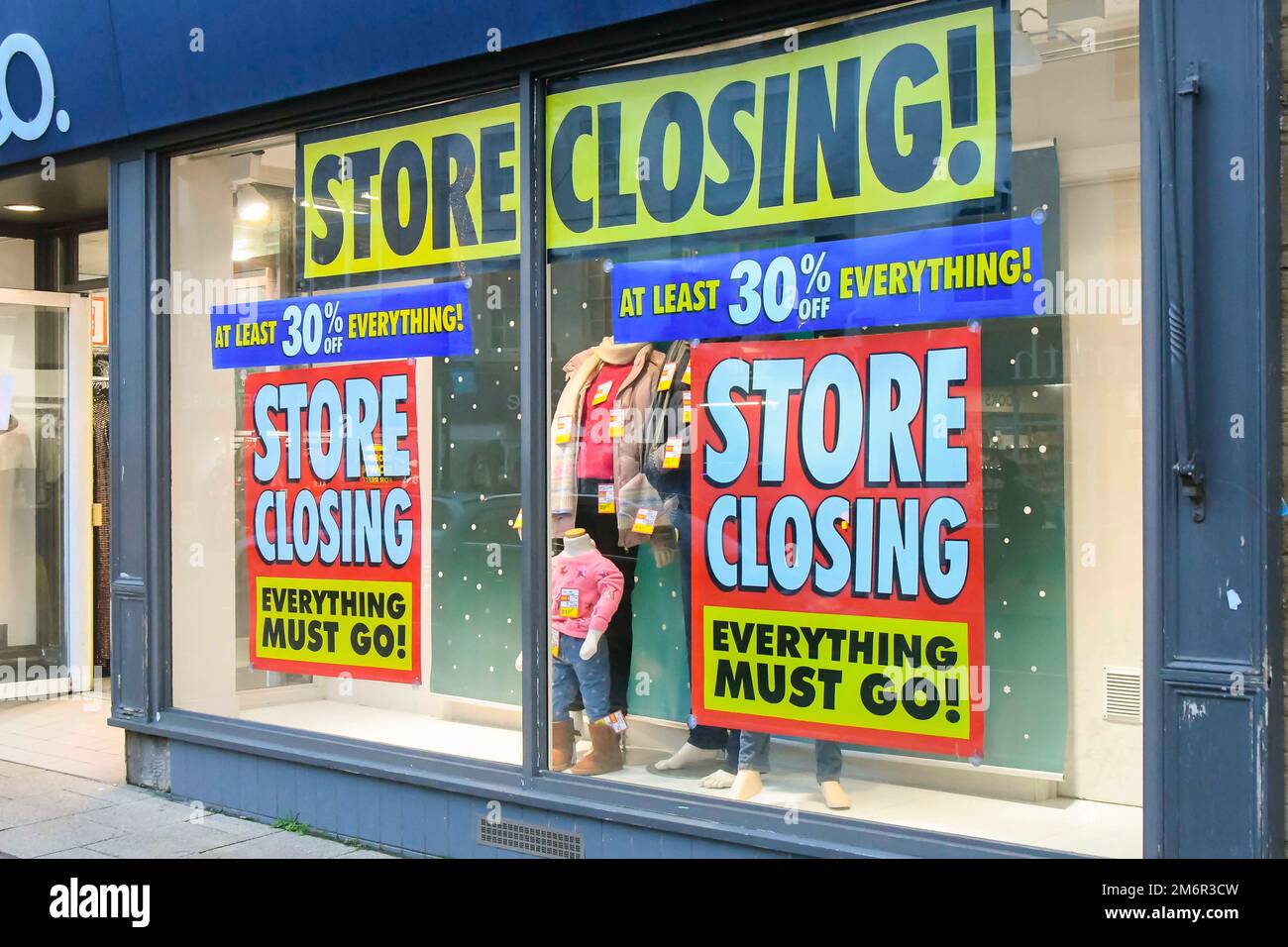 Bridport, Dorset, UK.  5th January 2023. General view of the M&Co clothing shop at Bridport in Dorset which is closing down. M&Co fell in to administration at the start of December 2022 and has a store closing sale with at least 30% off and up to 50% off.  Picture Credit: Graham Hunt/Alamy Live News Stock Photo