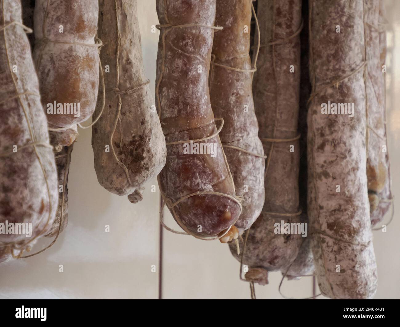 Salami at the market hi-res stock photography and images - Page 28 - Alamy