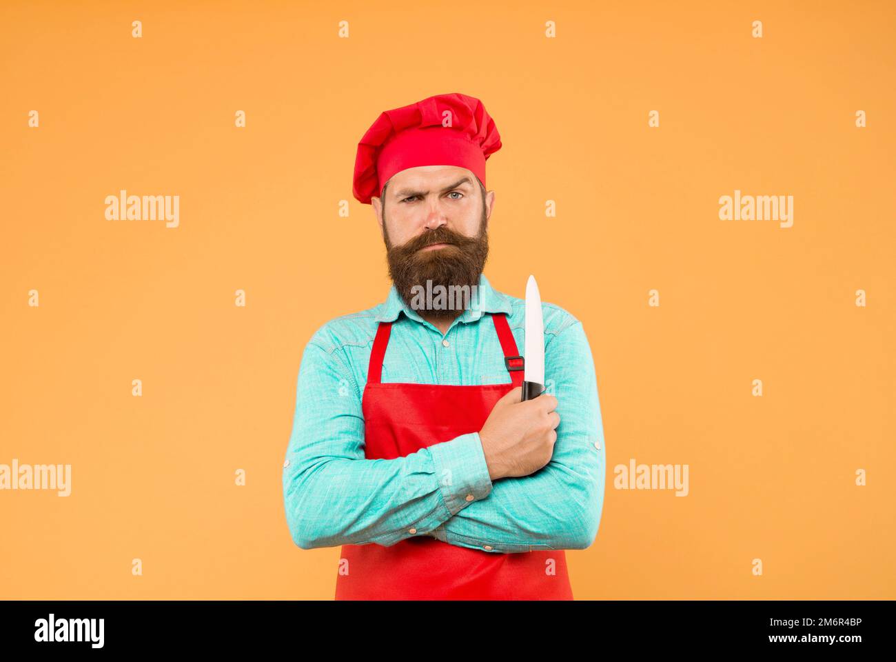 Chef using ceramic knife for cutting fruits and vegetables Stock Photo Alamy