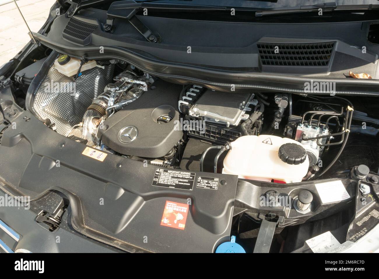 Hong Kong, China Nov 17 , 2022 MercedesBenz Vito 119 Engine Nov 17