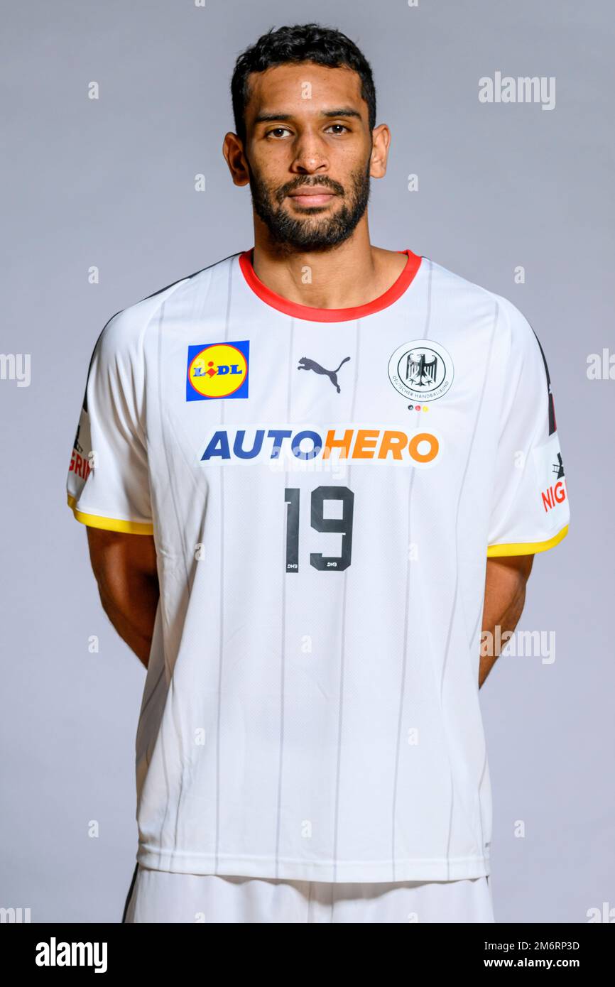 Djibril mbengue hi res stock photography and images Alamy
