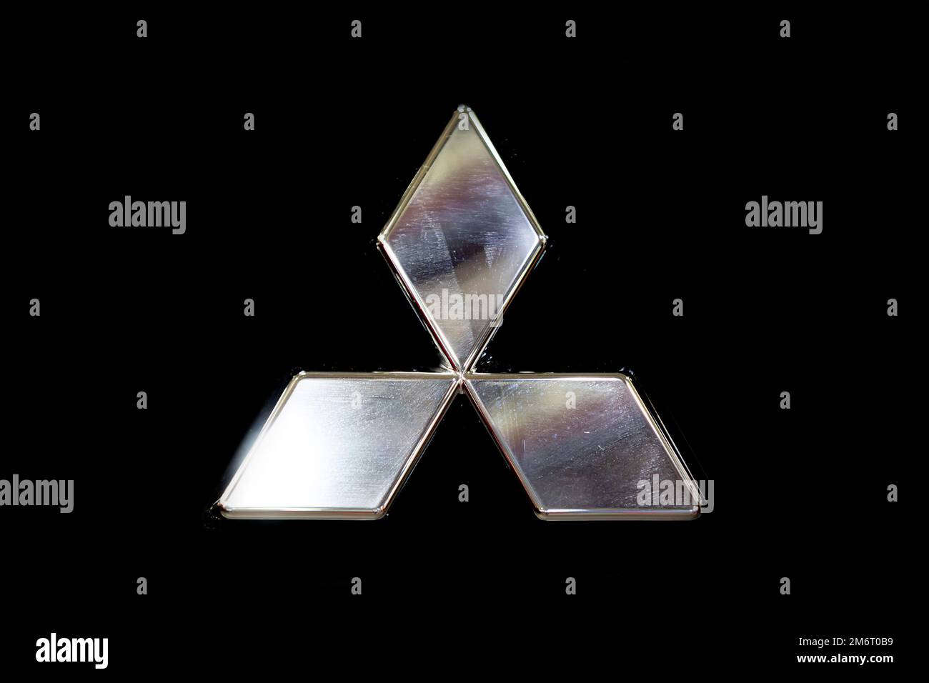 Mitsubishi logo emblem sign Stock Photo - Alamy