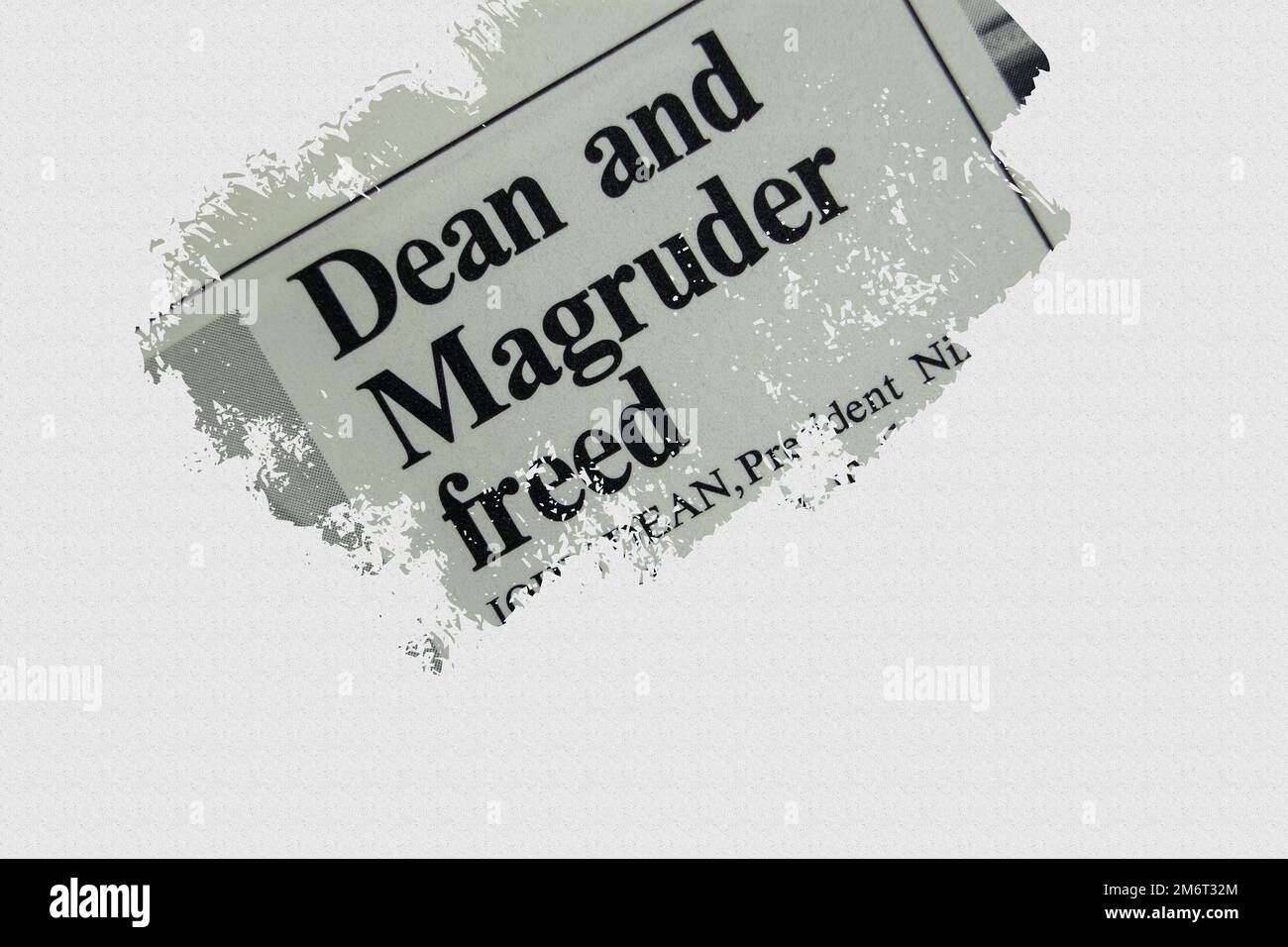 news story from 1975 newspaper headline article title - Dean and Magruder freed Stock Photo