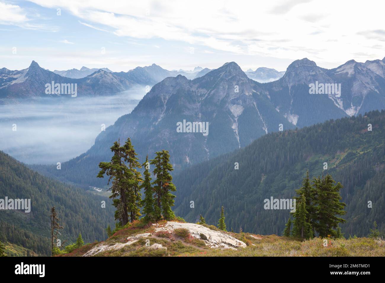 Mt washington summit house hi-res stock photography and images - Alamy