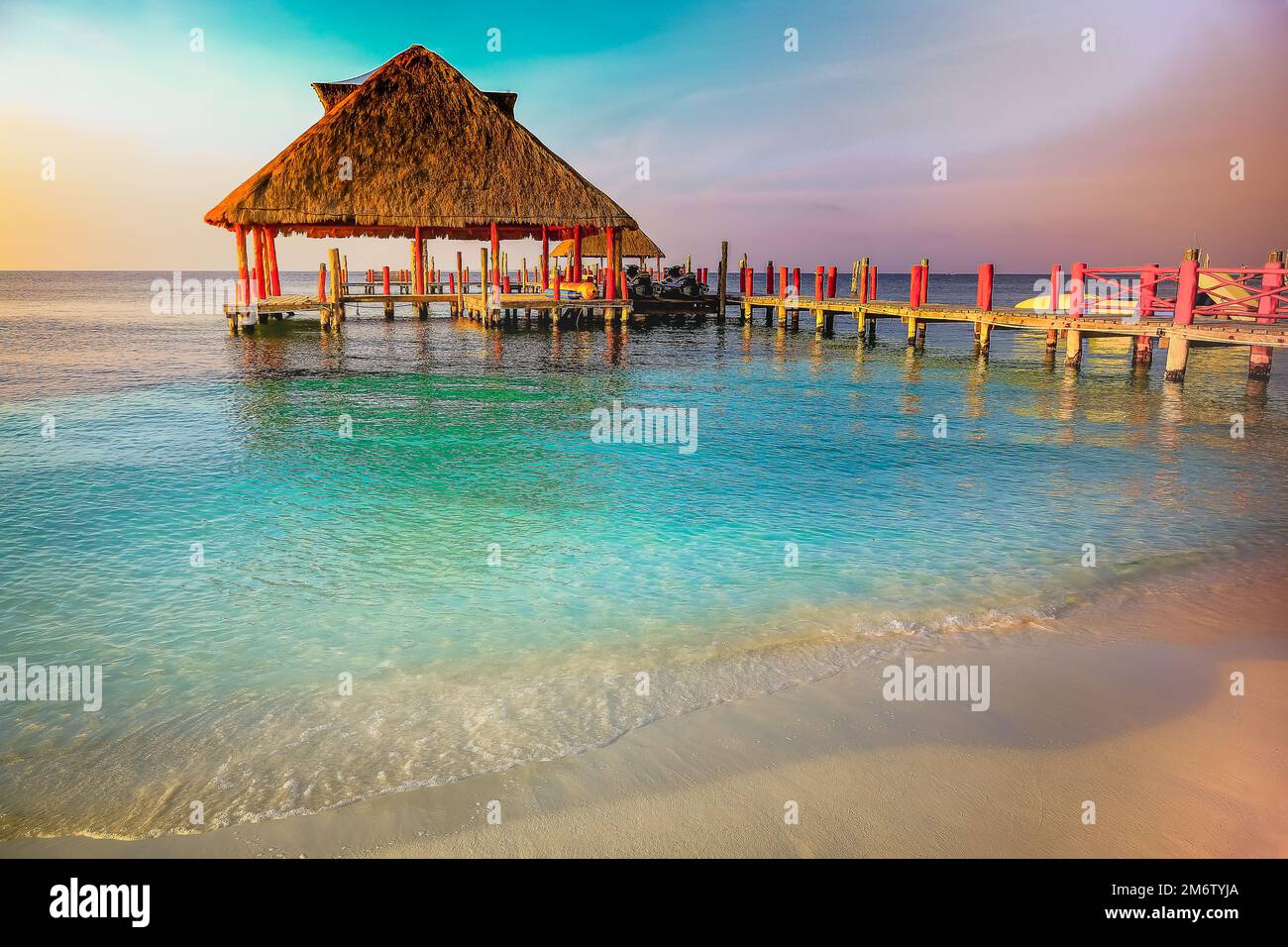 paradise beach cancun mexico