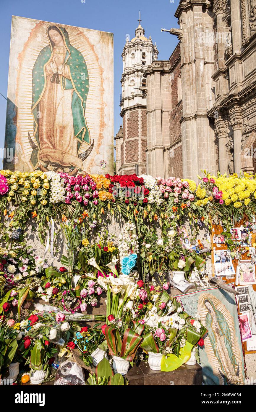 Mexico City Day Of The Virgin Of Guadalupe Pilgrimage Pilgrim Pilgrims Mexico City Day Of The Virgin Of Guadalupe Pilgrimage Pilgrim Pilgrims