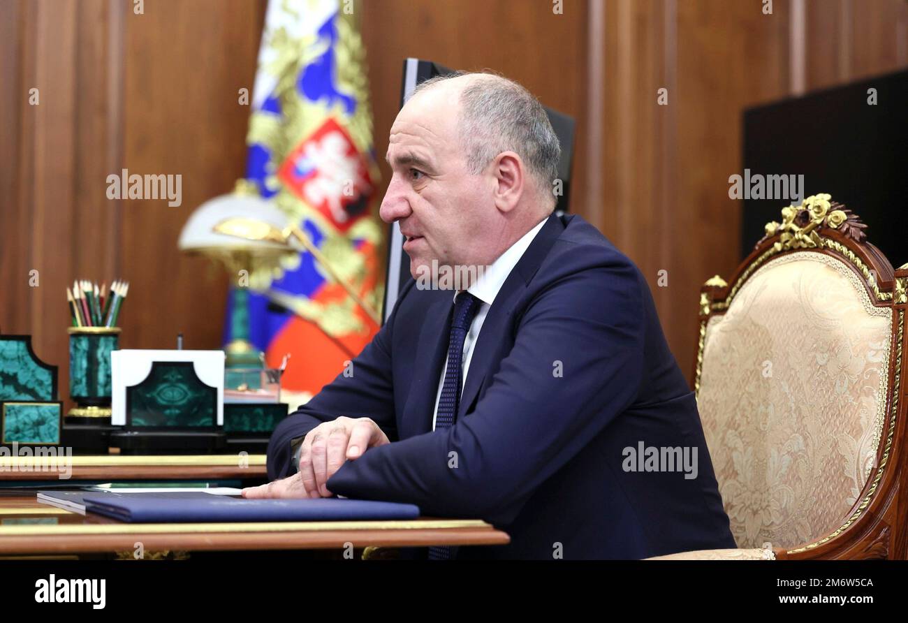 Moscow, Russia. 05th Jan, 2023. Head of the Karachayevo-Circassia ethnic republic, Rashid Temrezov, during a face-to-face meeting with Russian President Vladimir Putin at the Kremlin office, January 5, 2023 in Moscow, Russia. Credit: Mikhail Klimentyev/Kremlin Pool/Alamy Live News Stock Photo