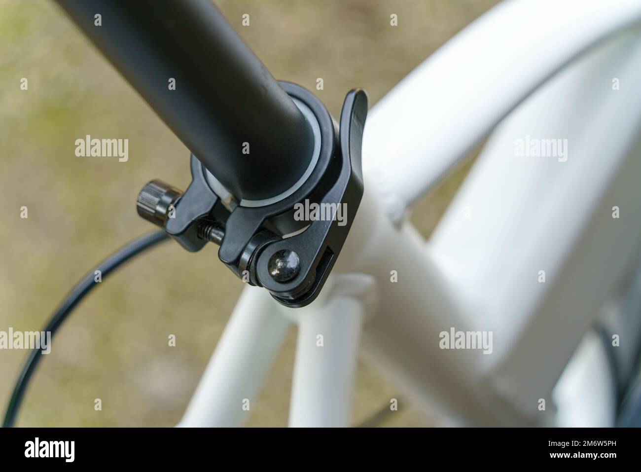 Bicycle saddle quick release Stock Photo Alamy