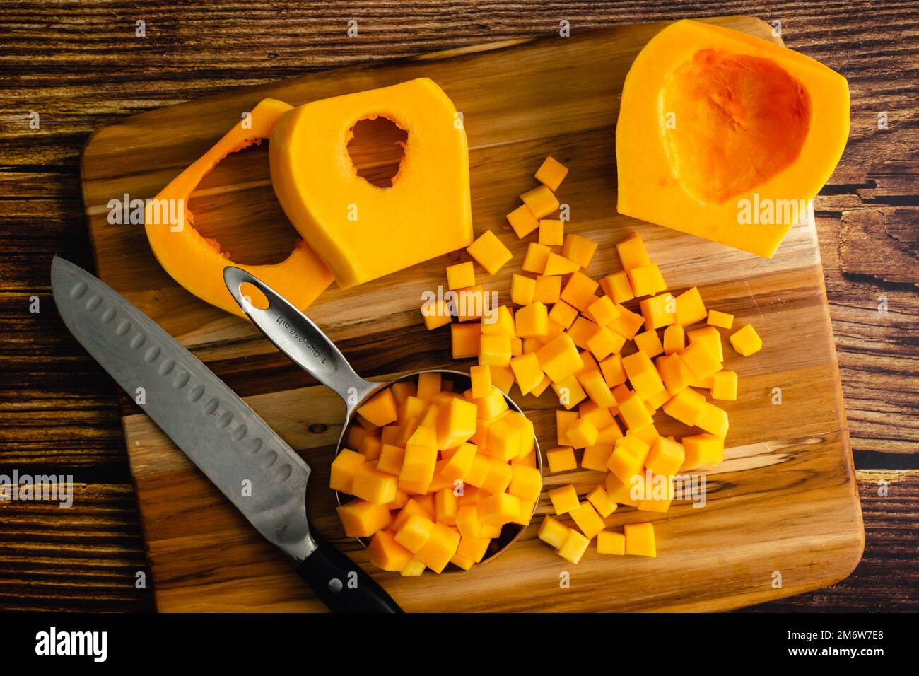 Peeled butternut squash hi-res stock photography and images - Alamy