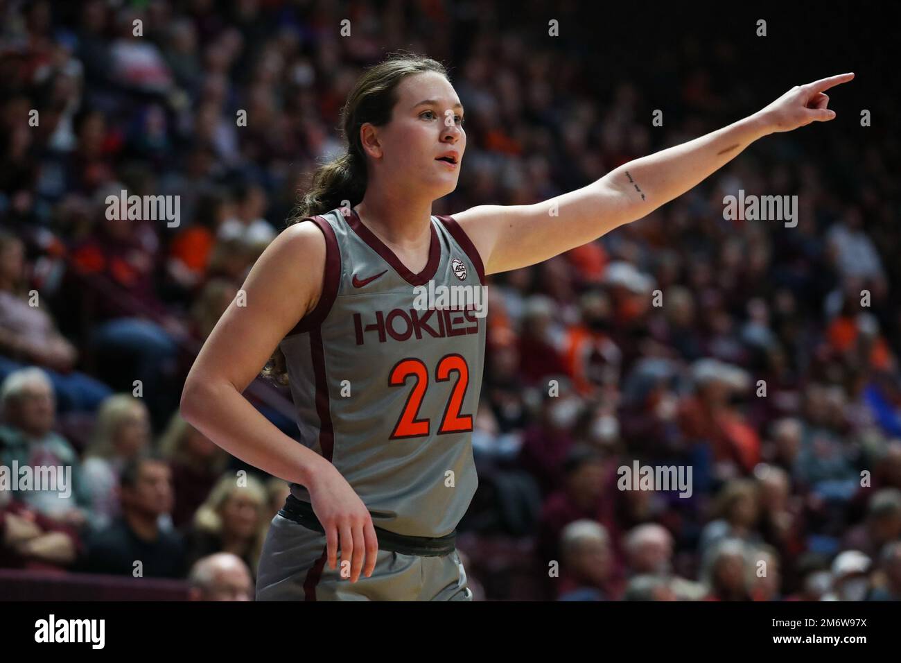 Blacksburg, Virginia, USA. 5th Jan, 2023. Virginia Tech Hokies guard
