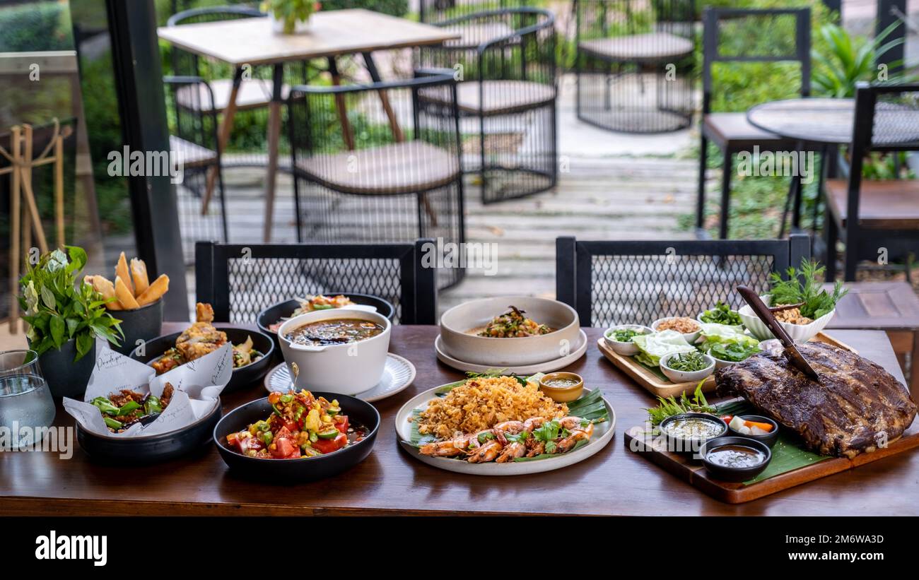 Food top view table hi-res stock photography and images - Alamy