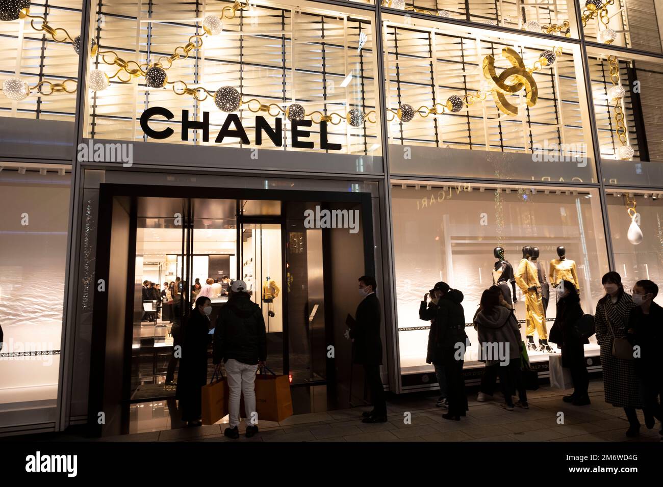 Tokyo, Japan. 3rd Jan, 2023. A Chanel flagship luxury retail location in  Ginza. The French fashion house, famous for it's Chanel No. 5 Perfume, was  founded in 1910 by Coco Chanel, who