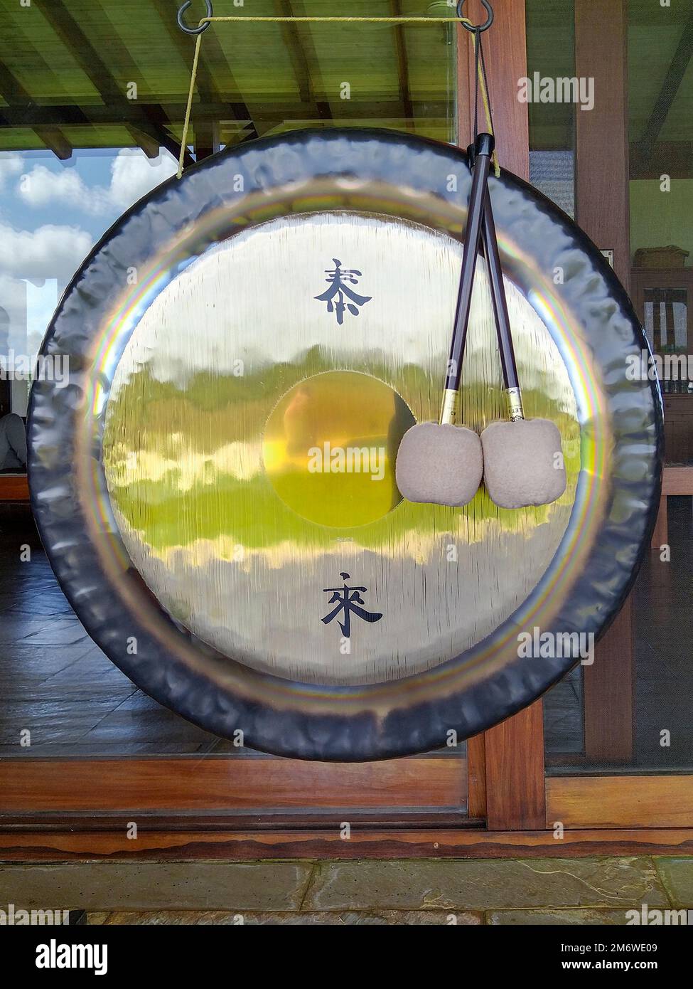 Gong instrument front view Stock Photo Alamy