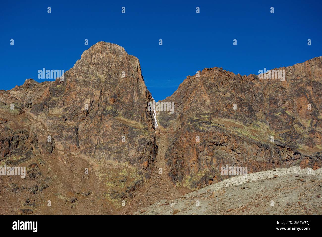 Autumn in the swiss alps Stock Photo - Alamy