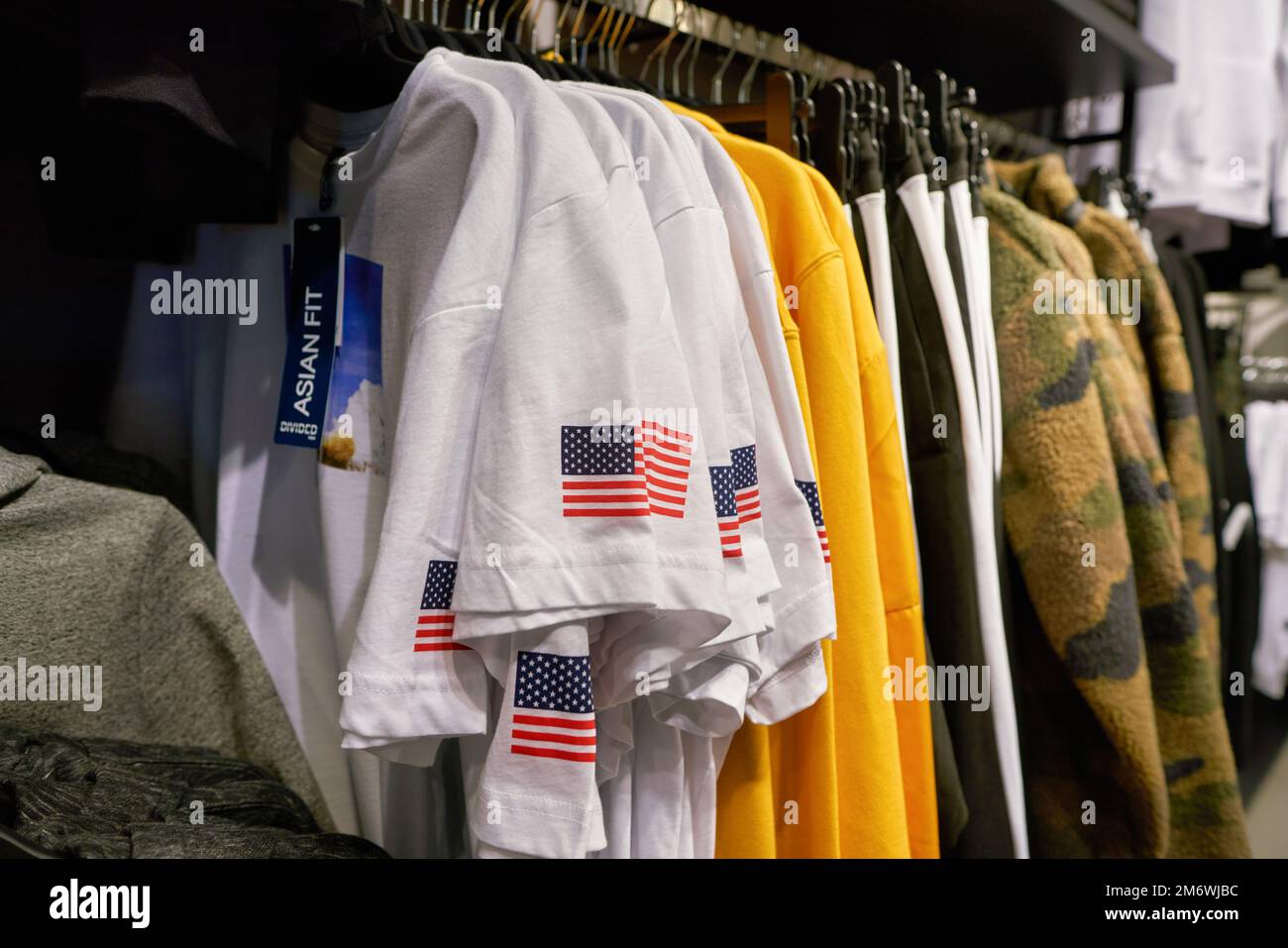 SHENZHEN, CHINA - CIRCA NOVEMBER, 2019: apparel on display at H and M ...