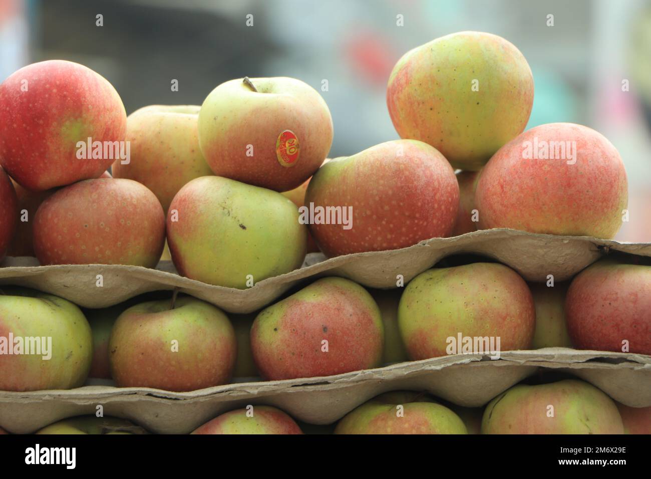 Raw Red Organic Honeycrisp Apples Ready to Eat Stock Photo - Alamy