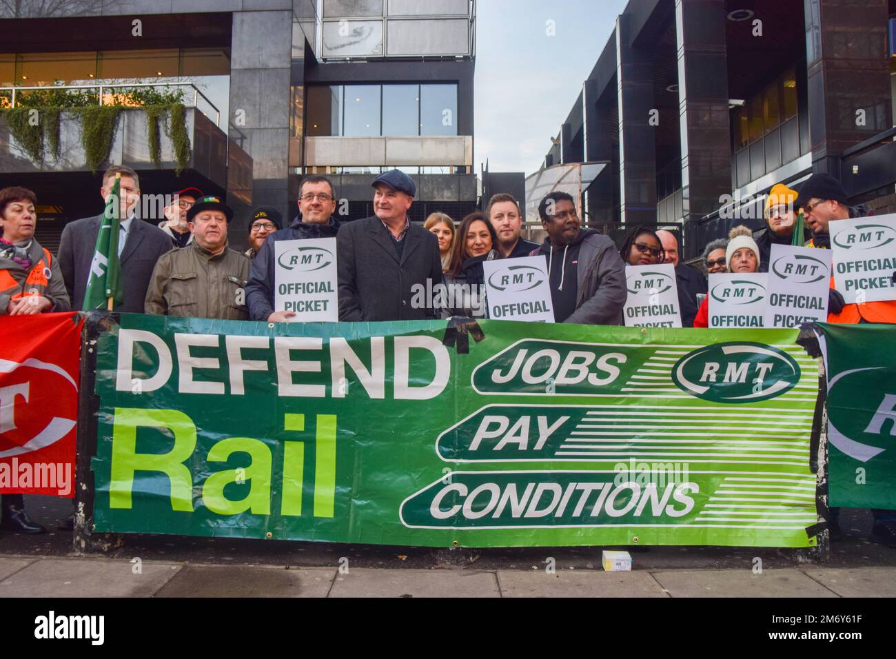 London, UK. 6th January 2023. RMT (Rail, Maritime and Transport workers