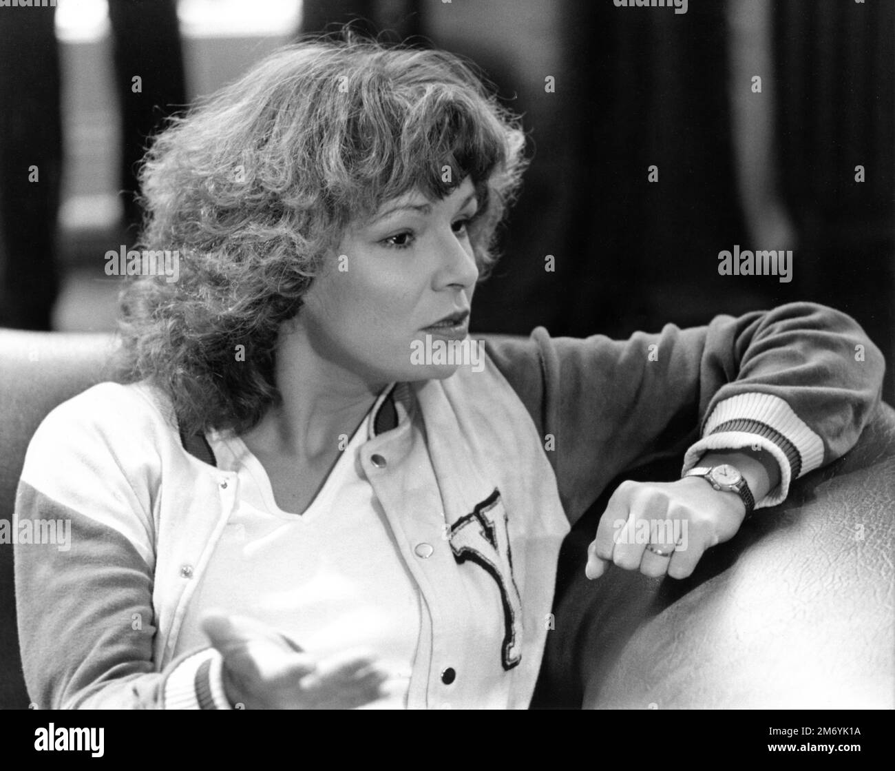 JULIE WALTERS in EDUCATING RITA 1983 director LEWIS GILBERT play / screenplay Willy Russell music David Hentschel costume design Candy Paterson Acorn Pictures / Rank Film Distributors Stock Photo