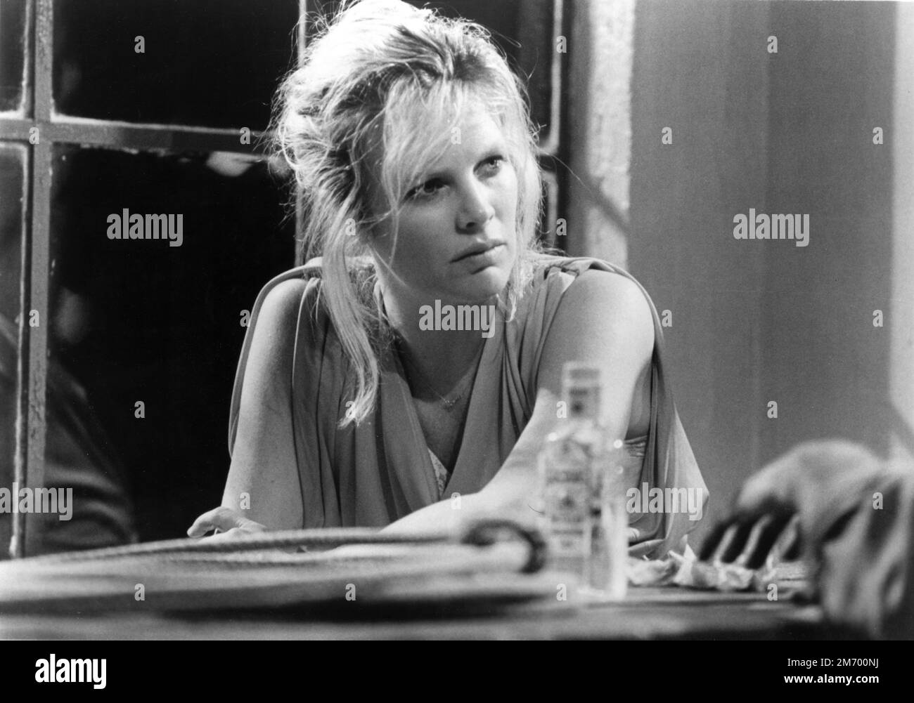 KIM BASINGER in FOOL FOR LOVE 1985 director ROBERT ALTMAN play / screenplay Sam Shepard producers Menahem Golan and Yoram Globus Cinema '84 / The Cannon Group / Stock Photo