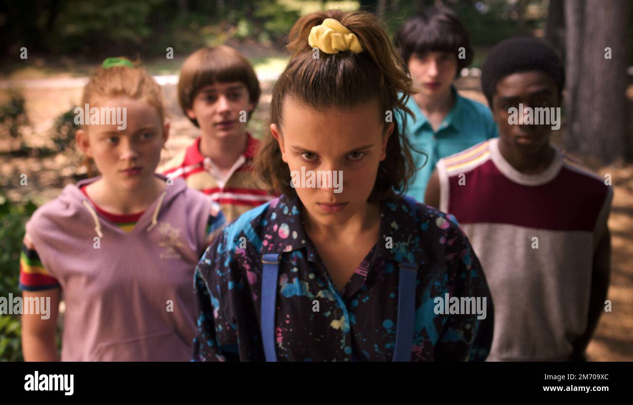 Stranger things cast hi-res stock photography and images - Alamy