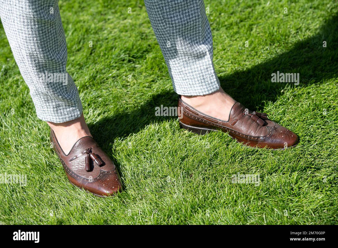 Ascot, Berkshire, UK. 6th August, 2022. A man looks fashionable in his ...