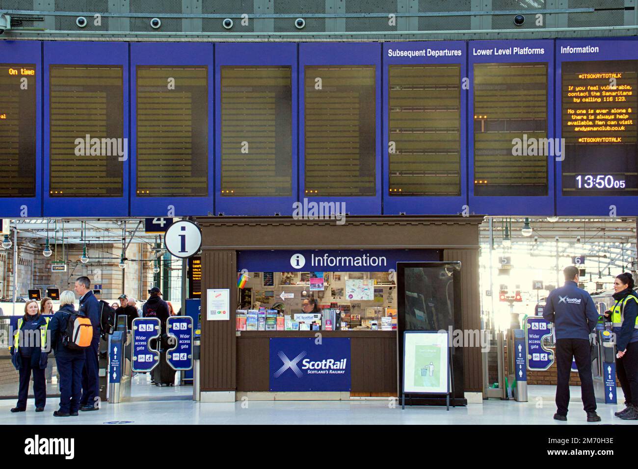 Rail strike empties stations with notices up and few passengers in central station . Credit Gerard Ferry/Alamy Live News Stock Photo