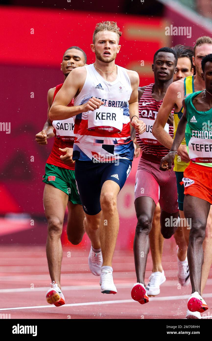 Josh Kerr (GBR) competing in the Men's 1500 metres heats at the 2020 (2021) Olympic Summer Games, Tokyo, Japan Stock Photo