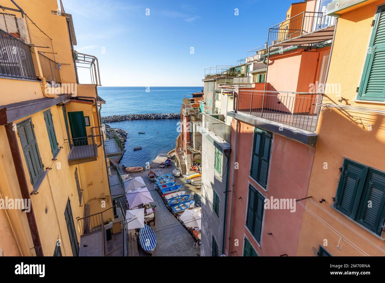 Colorful apartment homes in Riomaggiore, Italy. Cinque Terre Stock