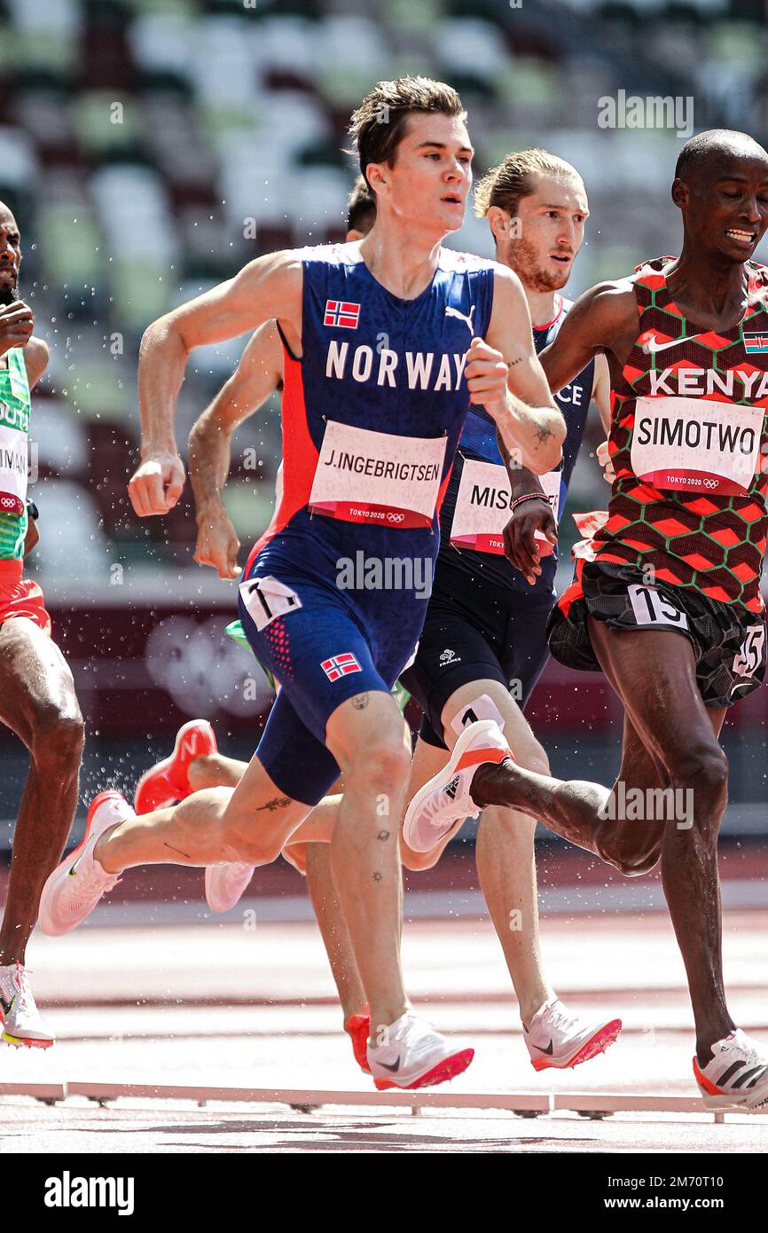 Jakob Ingebrigtsen (NOR) competing in the Men's 1500 metres heats at the 2020 (2021) Olympic Summer Games, Tokyo, Japan Stock Photo