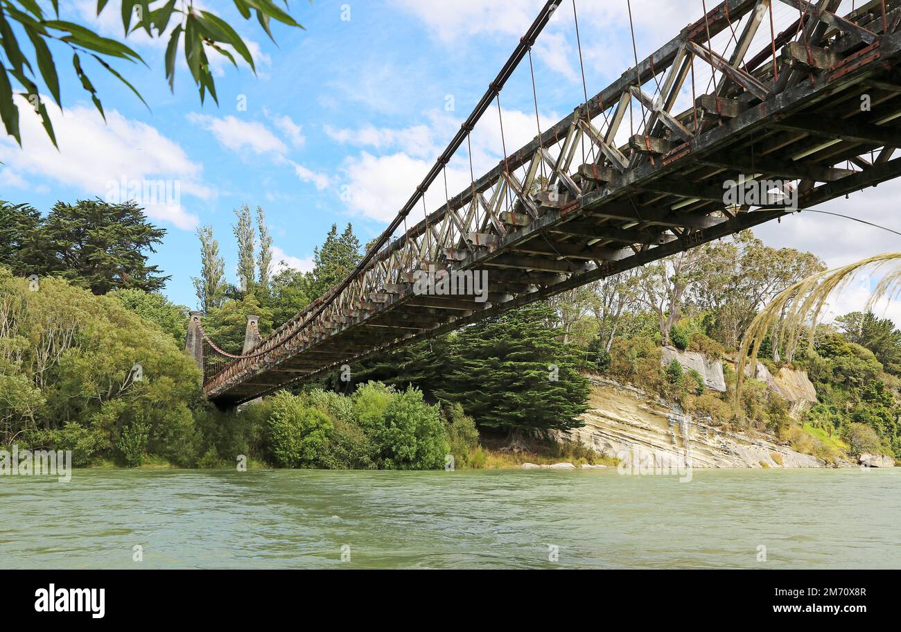 Standing under Clifden suspension bridge New Zealand Stock Photo Alamy