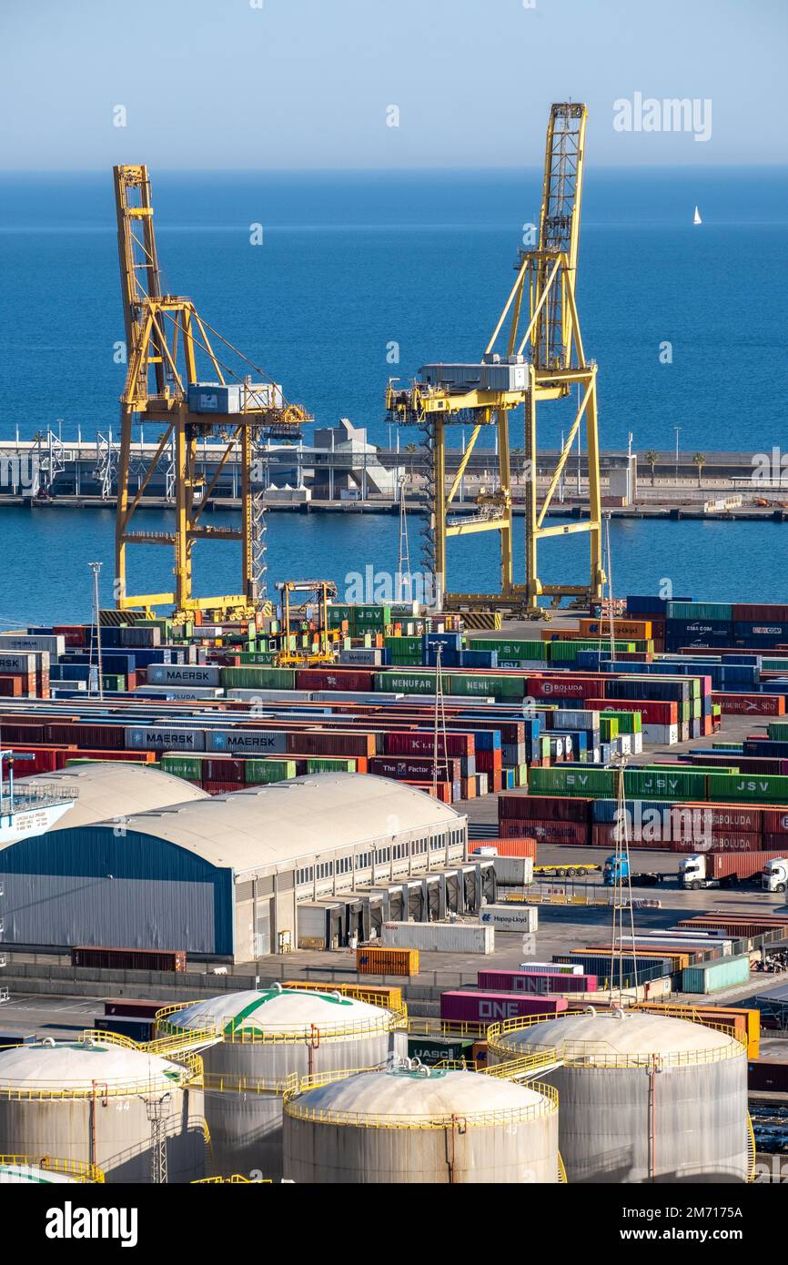 Port of barcelona view from above hi-res stock photography and images ...