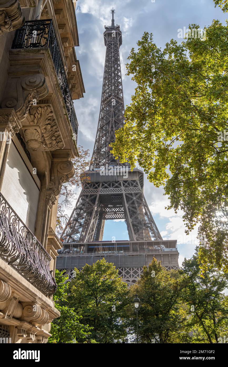 Looking up at the Eiffel Tower from Rue de l'Universite, Paris, France Stock Photo