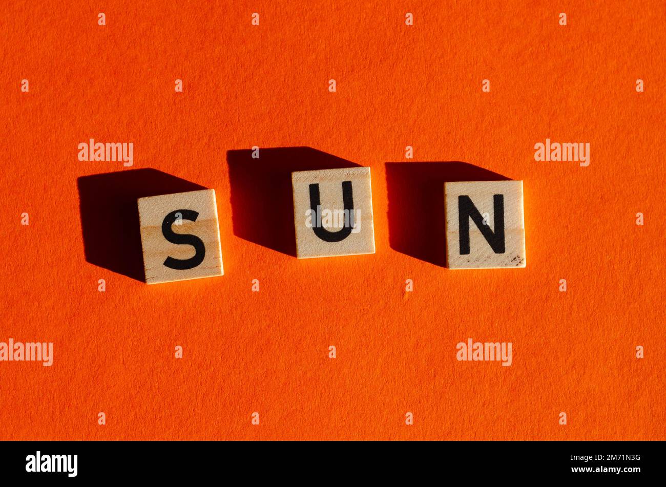 Sunny symbol hi-res stock photography and images - Alamy