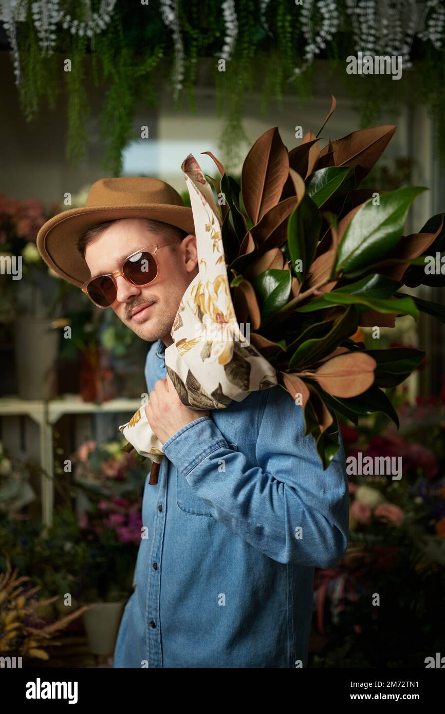 Flower image flower bouquet hi-res stock photography and images - Alamy