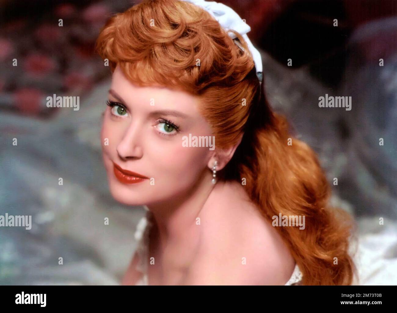 DEBORAH KERR in THE KING AND I (1956), directed by WALTER LANG. Credit 20TH CENTURY FOX / Album