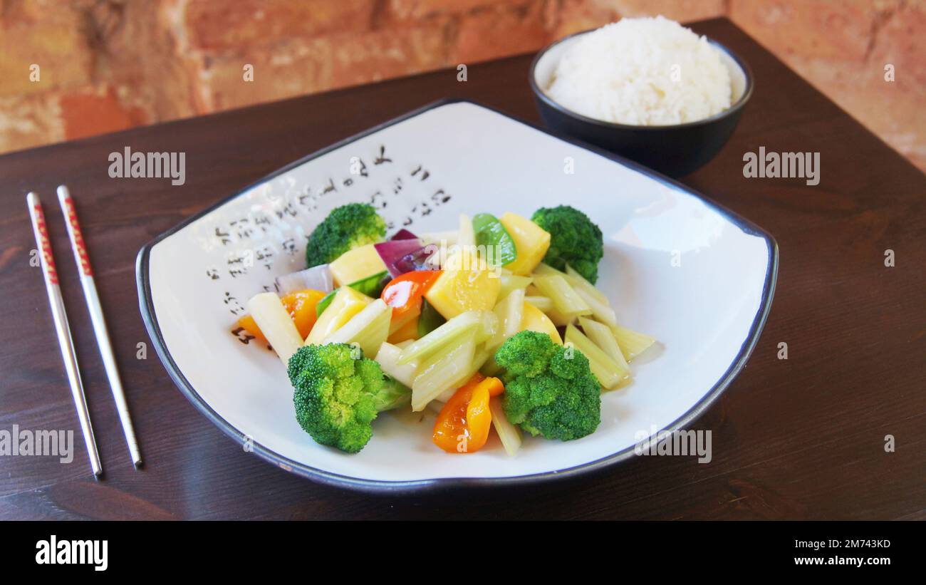 Steamed vegetables like broccoli and carrot in a Chinese restaurant