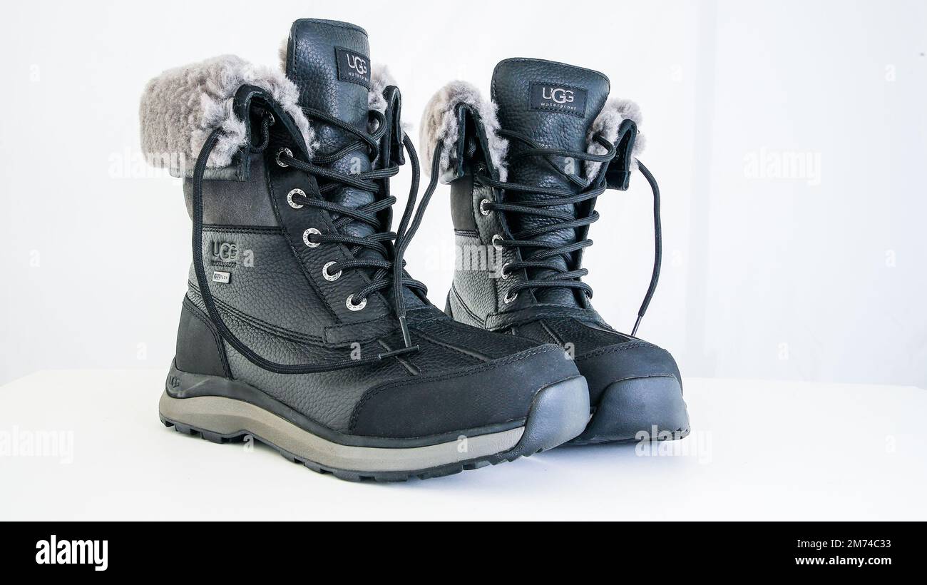 Black ugg boots hi-res stock photography and images - Alamy