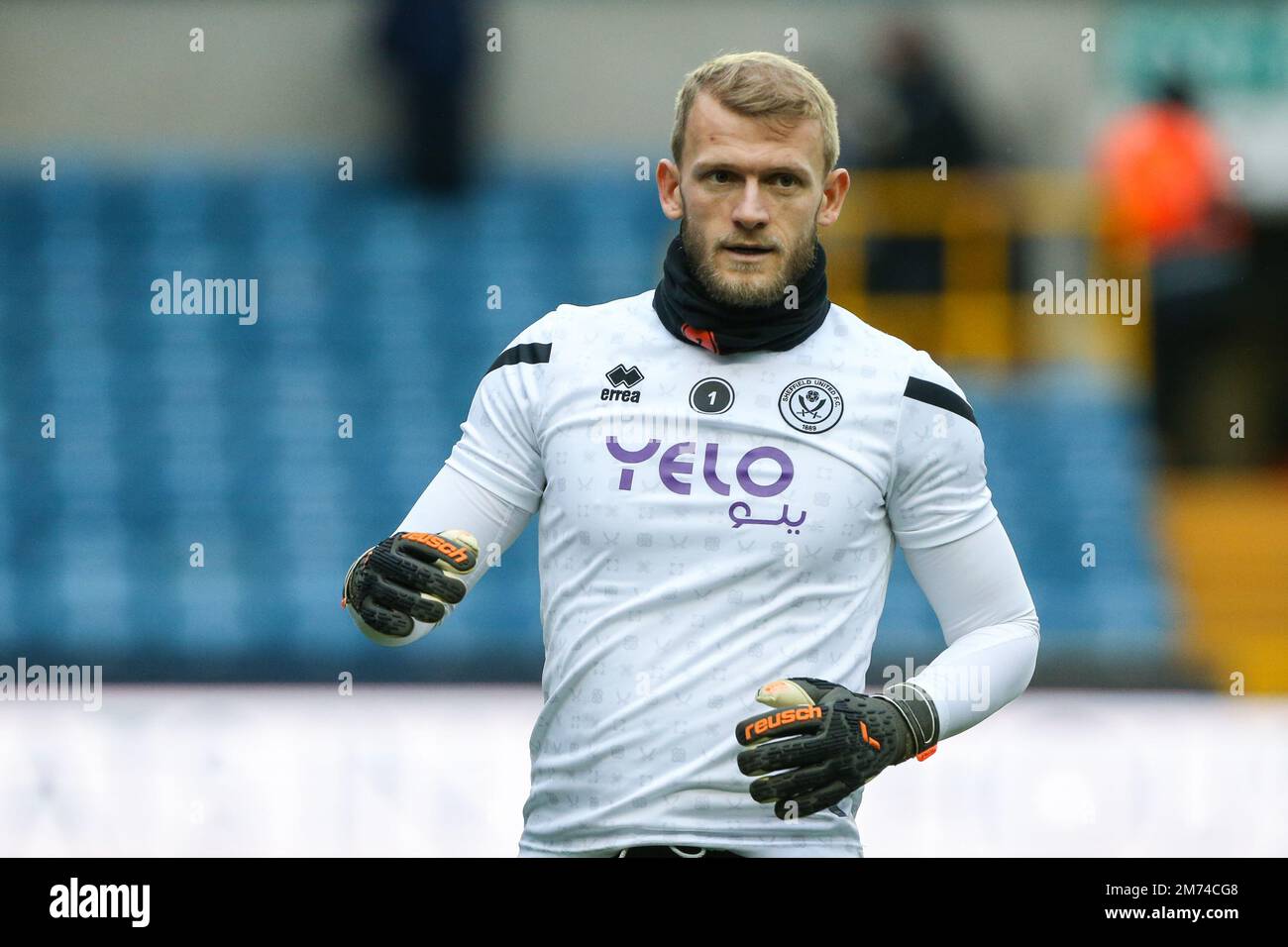 London, UK. 07th Jan, 2023. Adam Davies #1 of Sheffield United warms up during the Emirates FA Cup Third Round match Millwall vs Sheffield United at The Den, London, United Kingdom, 7th January 2023 (Photo by Arron Gent/News Images) in London, United Kingdom on 1/7/2023. (Photo by Arron Gent/News Images/Sipa USA) Credit: Sipa USA/Alamy Live News Stock Photo