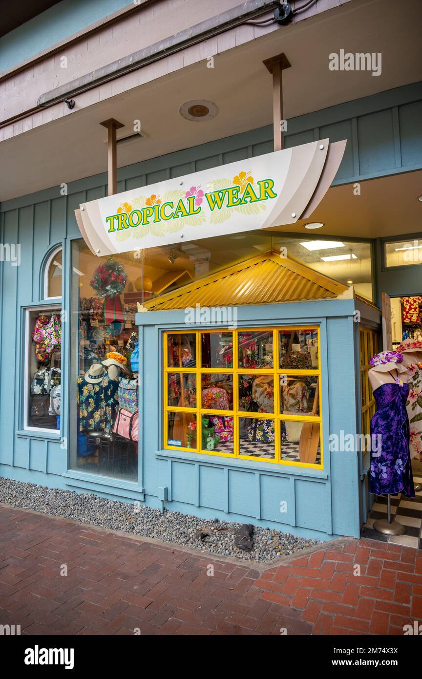 Honolulu, Hawaii December 26, 2022 Tropical Wear clothing store at