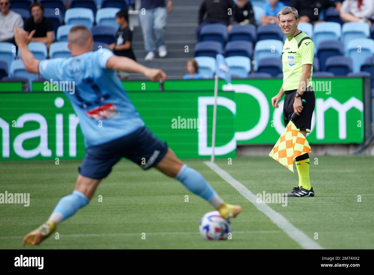 Referee Lance Greenshields looks on during the match between Sydney FC
