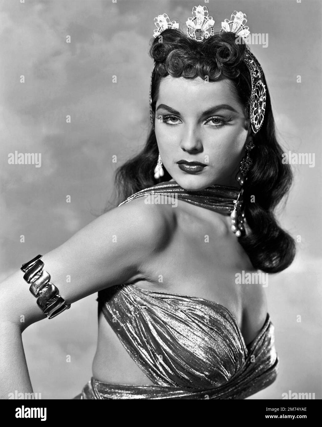 DEBRA PAGET in PRINCESS OF THE NILE (1954), directed by HARMON JONES. Credit: 20TH CENTURY FOX / Album Stock Photo