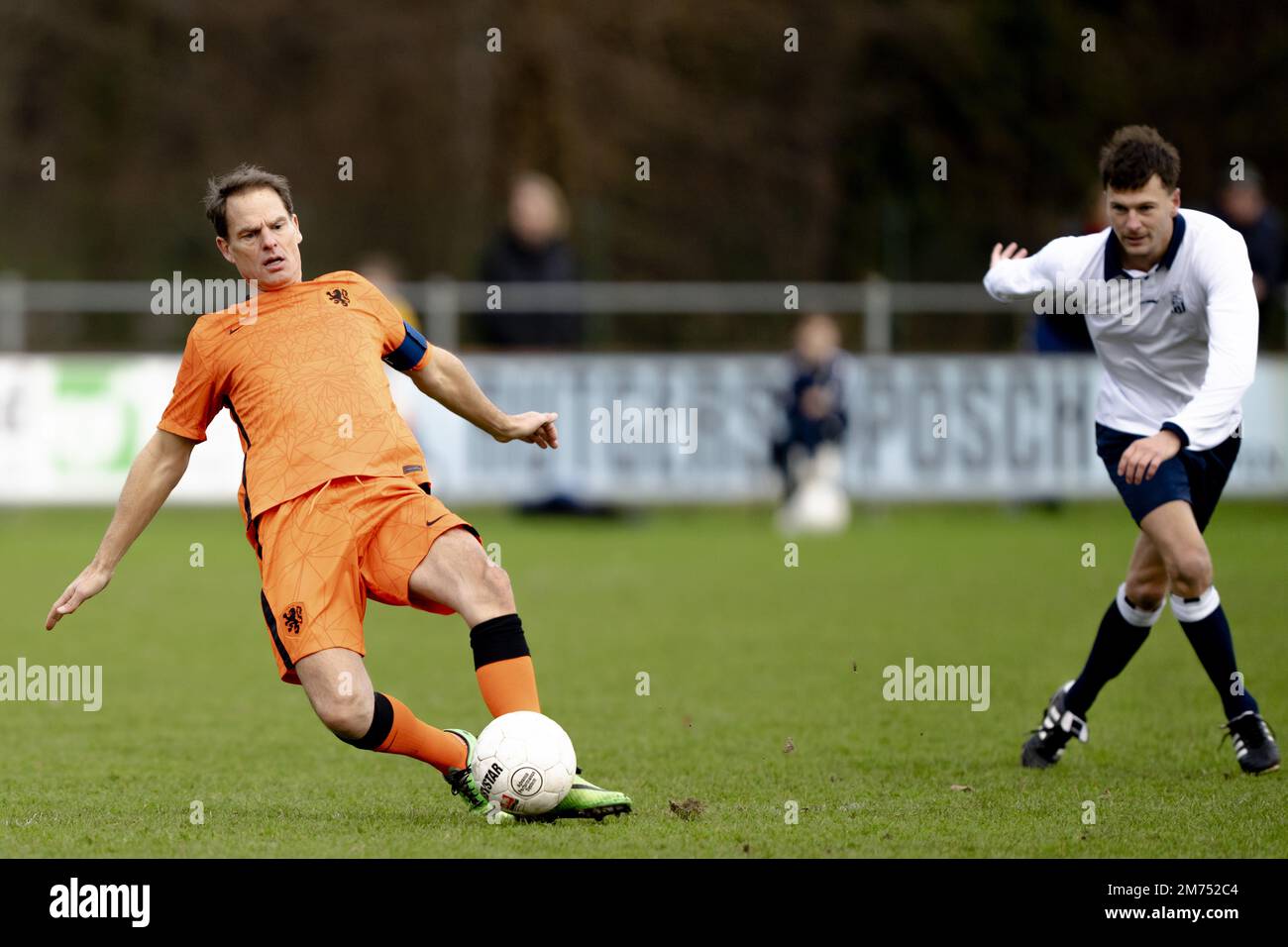 HAARLEM - Frank de Boer in action during the traditional New Year's match between former Royal HFC players and ex-internationals. AP SANDER KING Stock Photo