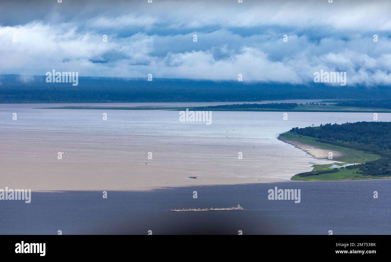 Manaus, Brazil. 02nd Jan, 2023. In the east of the city, the dark Rio ...