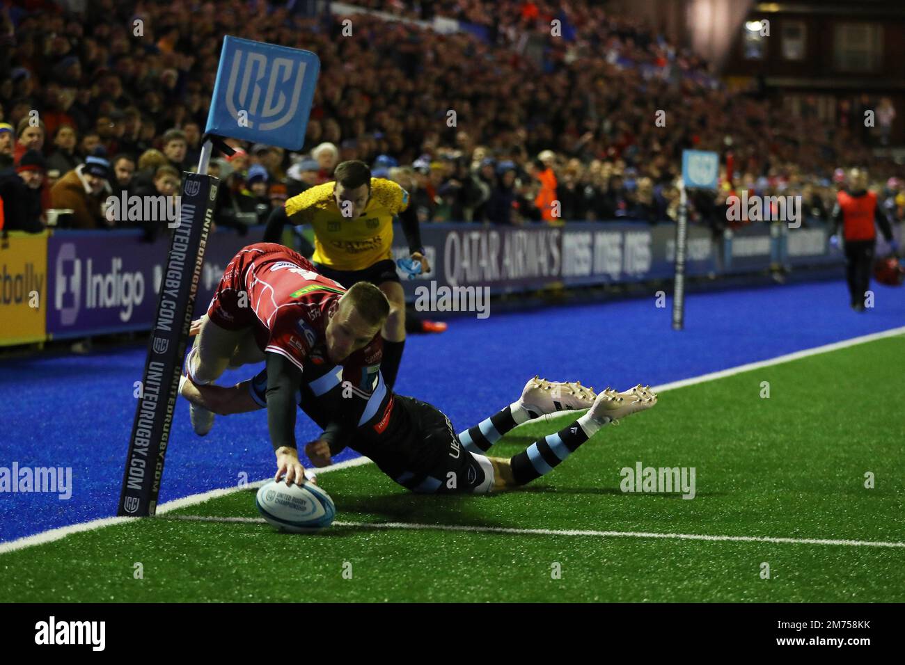 Cardiff, UK. 07th Jan, 2023. Johnny McNicholl of the Scarlets scores his teams 2nd try. United Rugby Championship, Cardiff Rugby v Scarlets at the BT Sport Cardiff Arms Park in Cardiff, Wales on Saturday 7th January 2023. pic by Andrew Orchard/Andrew Orchard sports photography/Alamy Live news Credit: Andrew Orchard sports photography/Alamy Live News Stock Photo