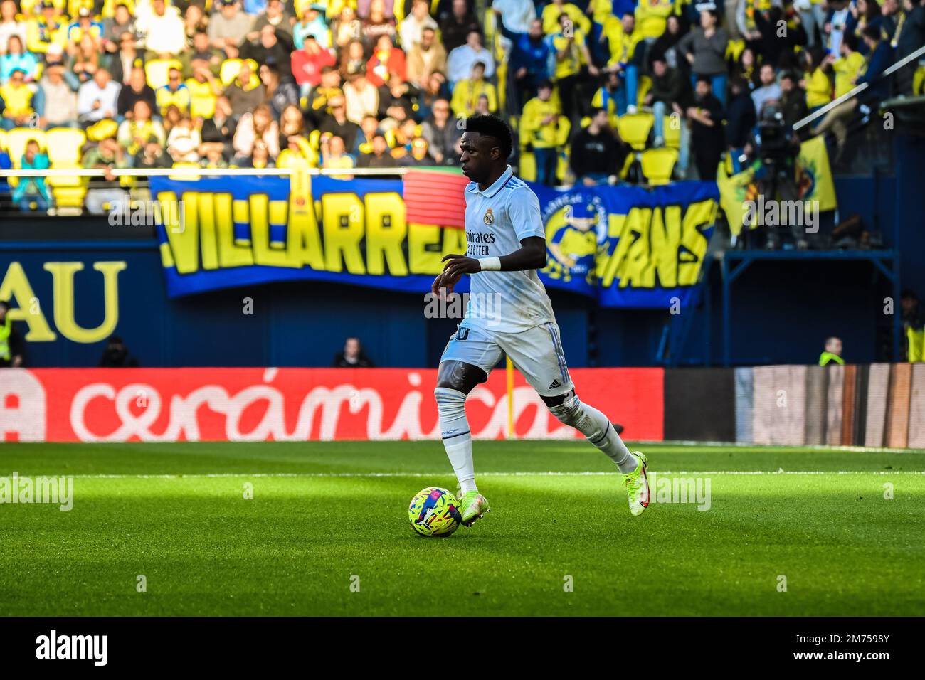 VILLARREAL, SPAIN - JANUARY 7: Vinicius Jr of Real Madrid CF making a pass during the match between Villarreal CF and Real Madrid CF of La Liga Santander on January 7, 2023 at Estadi de la Ceramica in Villarreal, Spain. (Photo by Samuel Carreño/ PX Images) Credit: Px Images/Alamy Live News Stock Photo