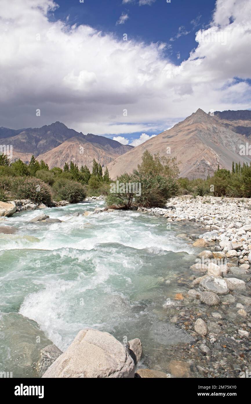 Hunder River in Nubra Valley, Leh District, Nubra Tehsil, Ladakh, India Stock Photo