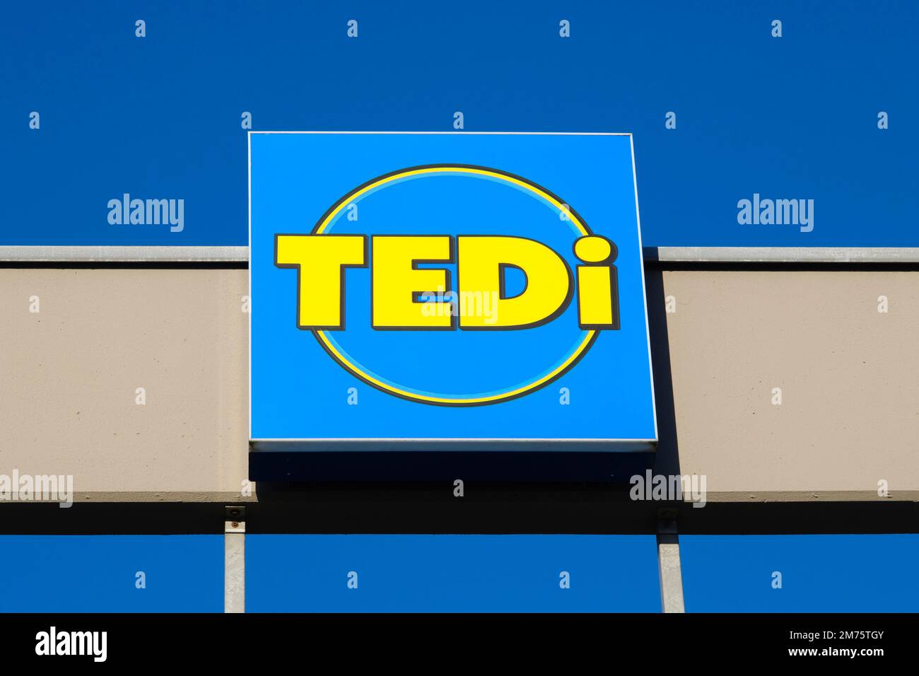 Sign and logo TEDi, trade, company, North Rhine-Westphalia, Germany Stock  Photo - Alamy